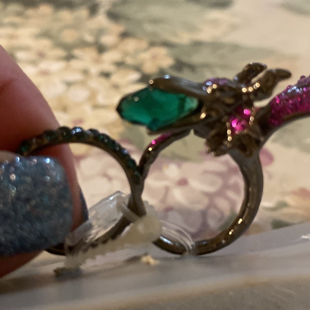 Brand new maleficent ring gauge Disney - Picture 5 of 5